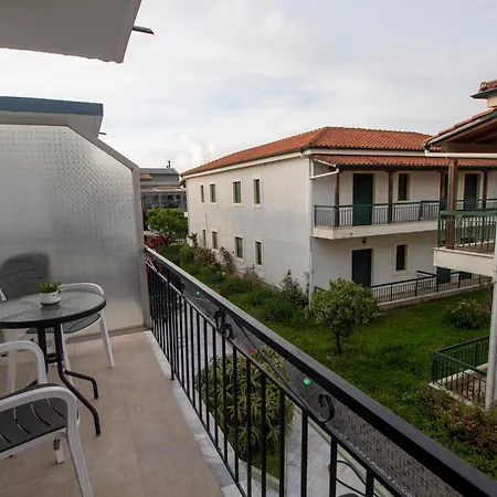 Aparthotel Harry's Bar & 1 3*