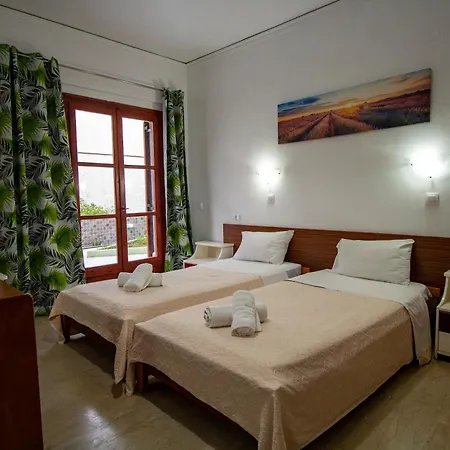 Aparthotel Harry's Bar & 1 3*