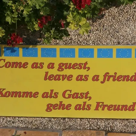 Harry's Bar & 1 Aparthotel Acharavi (Corfu)