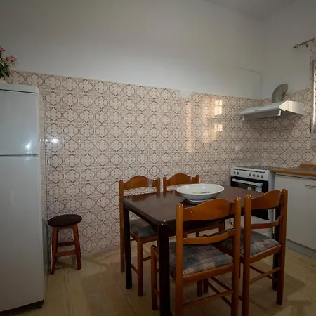 Harry's Bar & 1 3* Acharavi (Corfu)