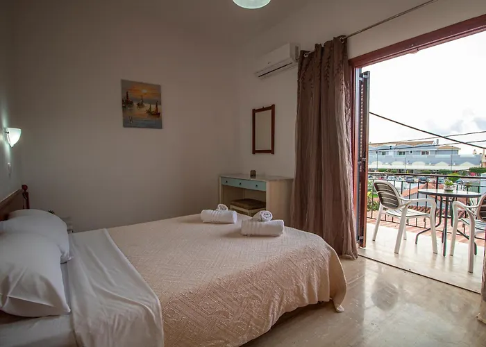 Lejlighedshotel Harry's Bar & 1 Acharavi (Corfu)