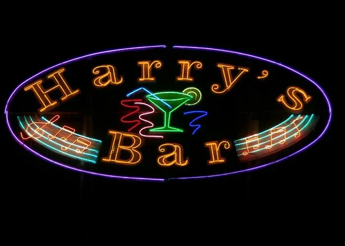 Harry's Bar & 1 Lejlighedshotel Acharavi (Corfu)