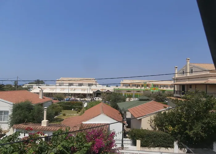 Harry's Bar & 1 Acharavi (Corfu)